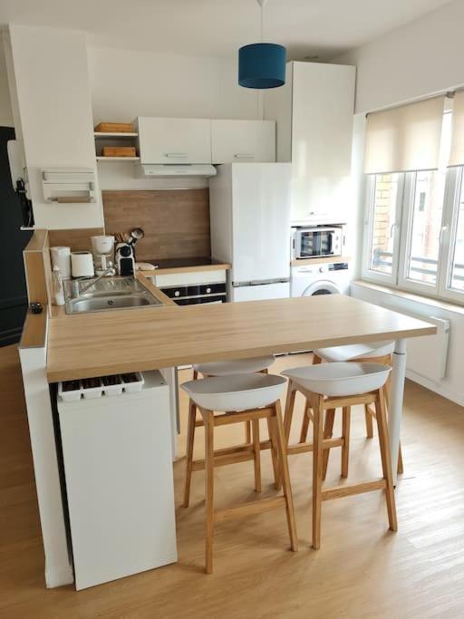 Bel Appartement 3 Suites Privatives Hyper Centre トゥールコワン エクステリア 写真